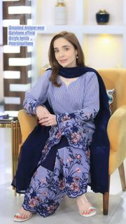 Juggun Kazim feet photo thumbnail