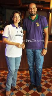 Juhi Chawla feet photo thumbnail