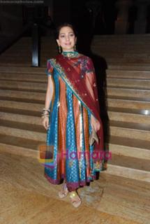Juhi Chawla feet photo thumbnail