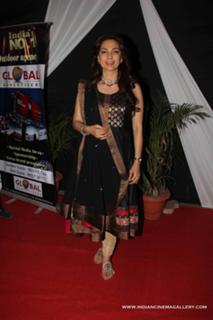 Juhi Chawla feet photo thumbnail
