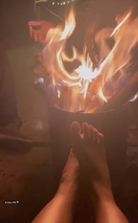 Juhi Rustagi feet photo 15
