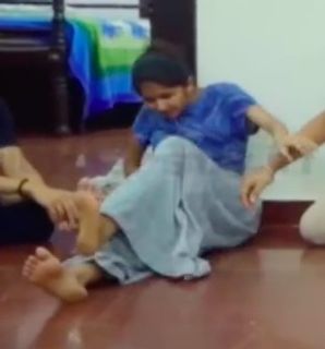 Juhi Rustagi feet photo 3