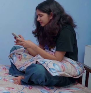 Juhi Rustagi feet photo 11