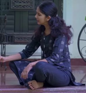 Juhi Rustagi feet photo 18
