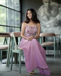 Juhi Rustagi feet photo 2