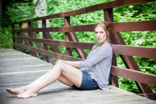 Jule Gölsdorf feet photo thumbnail