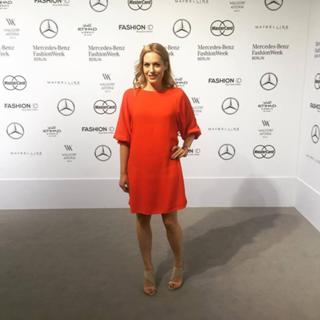 Jule Gölsdorf feet photo thumbnail