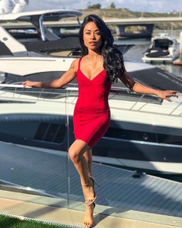 Jules Aurora feet photo thumbnail