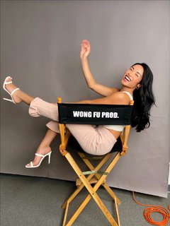 Jules Aurora feet photo thumbnail