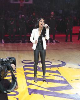 Jules Aurora feet photo thumbnail