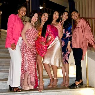 Jules Aurora feet photo thumbnail