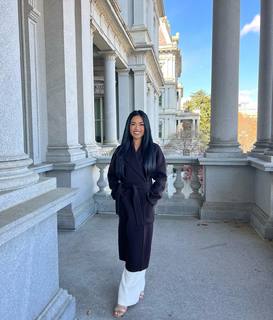 Jules Aurora feet photo thumbnail