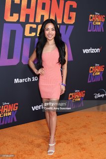 Jules Aurora feet photo thumbnail