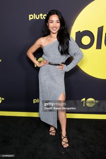 Jules Aurora feet photo thumbnail