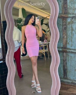 Jules Aurora feet photo thumbnail