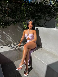 Jules Aurora feet photo 17