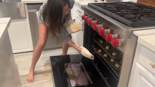 Jules LeBlanc feet photo thumbnail