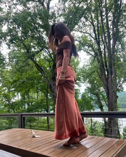 Jules LeBlanc feet photo thumbnail