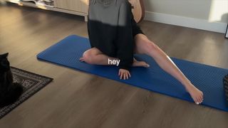 Jules LeBlanc feet photo thumbnail