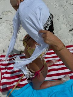 Jules LeBlanc feet photo thumbnail