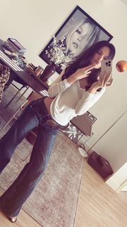 Jules LeBlanc feet photo 1