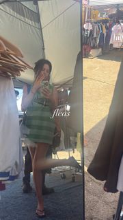 Jules LeBlanc feet photo 14