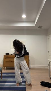 Jules LeBlanc feet photo 16