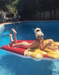 Julia Alexandratou feet photo 1