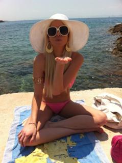 Julia Alexandratou feet photo 8