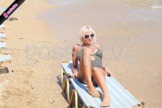 Julia Alexandratou feet photo 6
