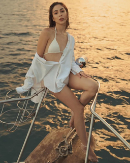 Julia Barretto feet photo 10