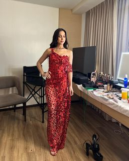 Julia Barretto feet photo 12