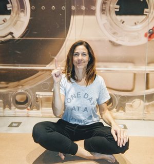 Julia Bradbury feet photo 13