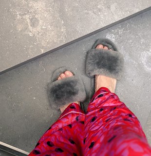 Julia Bradbury feet photo 19
