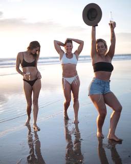 Julia Budd feet photo 8