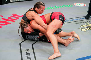 Julia Budd feet photo 2