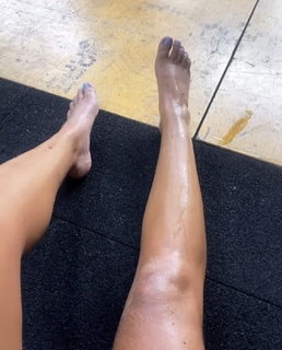 Julia Cardones feet photo 16