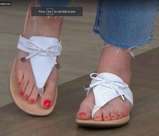 Julia Cearley feet photo 17