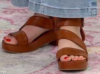 Julia Cearley feet photo 3