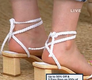 Julia Cearley feet photo 5