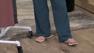 Julia Cearley feet photo 13