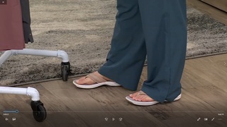 Julia Cearley feet photo 12