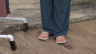 Julia Cearley feet photo 11