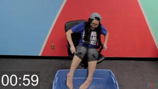 Julia Chow feet photo 9