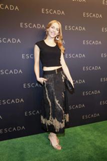 Julia Dietze feet photo thumbnail