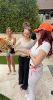 Julia Filippo feet photo thumbnail