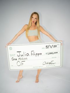 Julia Filippo feet photo 20