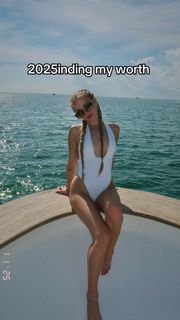 Julia Filippo feet photo 12