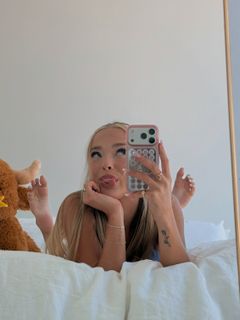 Julia Filippo feet photo 5