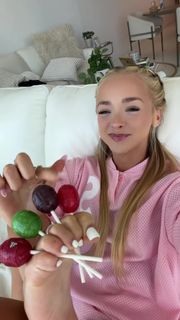 Julia Filippo feet photo 2